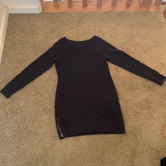 Banana Republic black tee shirt dress with zipper detail - Picture 1 of 3